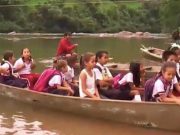 ESCOLARES INICIAN CLASES 2023 EN MEDIO DE EMERGENCIA SANITARIA POR EL DENGUE Y LAS INUNDACIONES EN LORETO