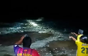 MUERE POLICIA, UNO QUEDA HERIDO Y UN TERCERO ESTÁ DESAPARECIDO AL CRUZAR TORRENTE EN SU PATRULLERO