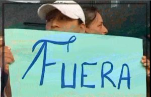 Padres de Familia del Colegio Experimental UNAP Exigen Destitución del Director por Presunta Corrupción